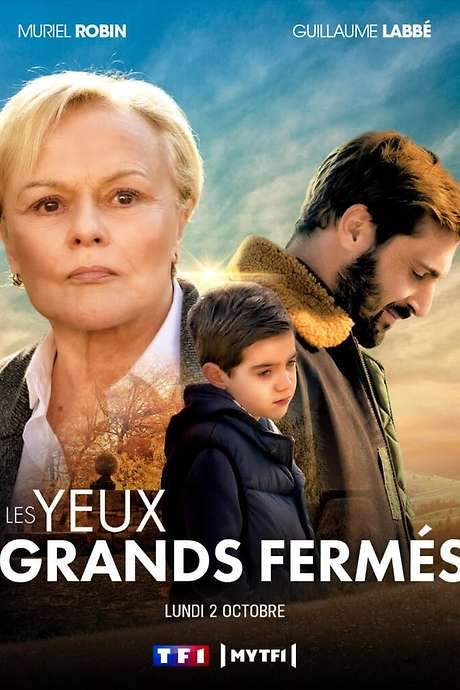 Les yeux grands fermés